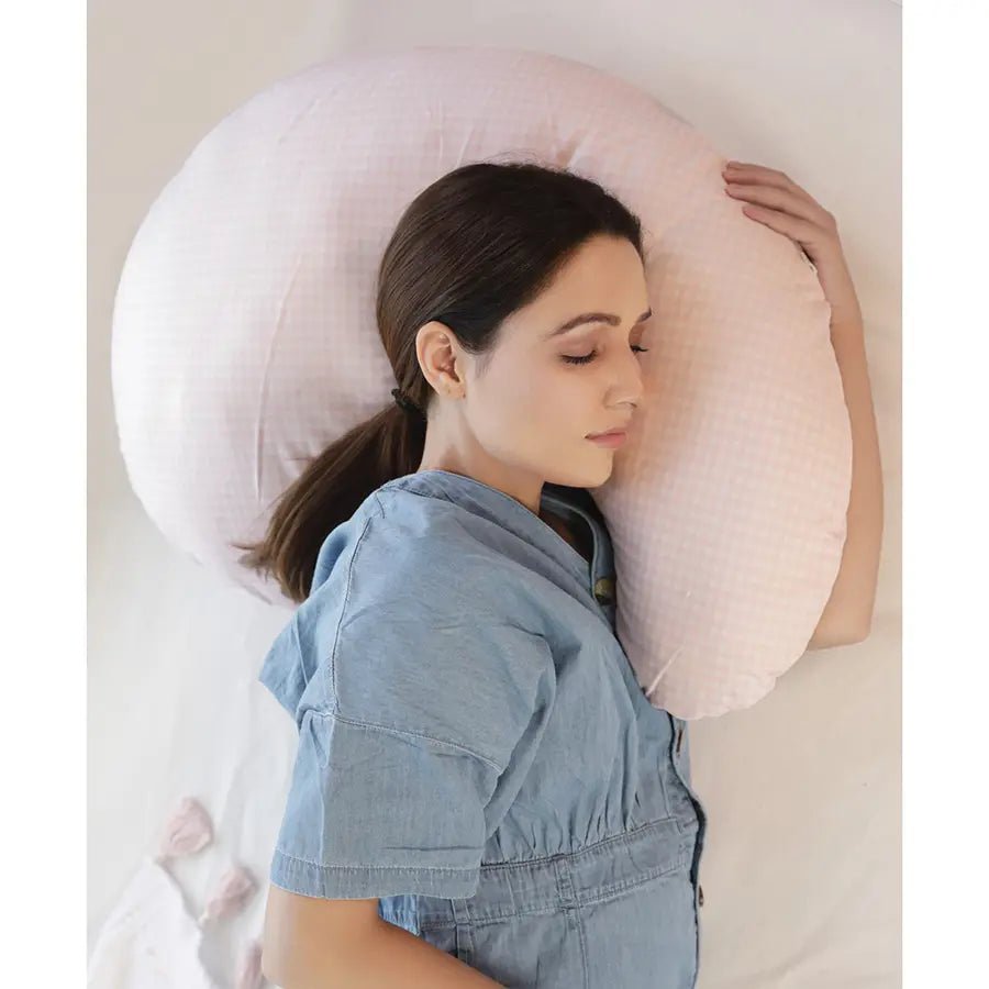 Gingham Contour Pregnancy Pillow Pregnancy Pillow 2