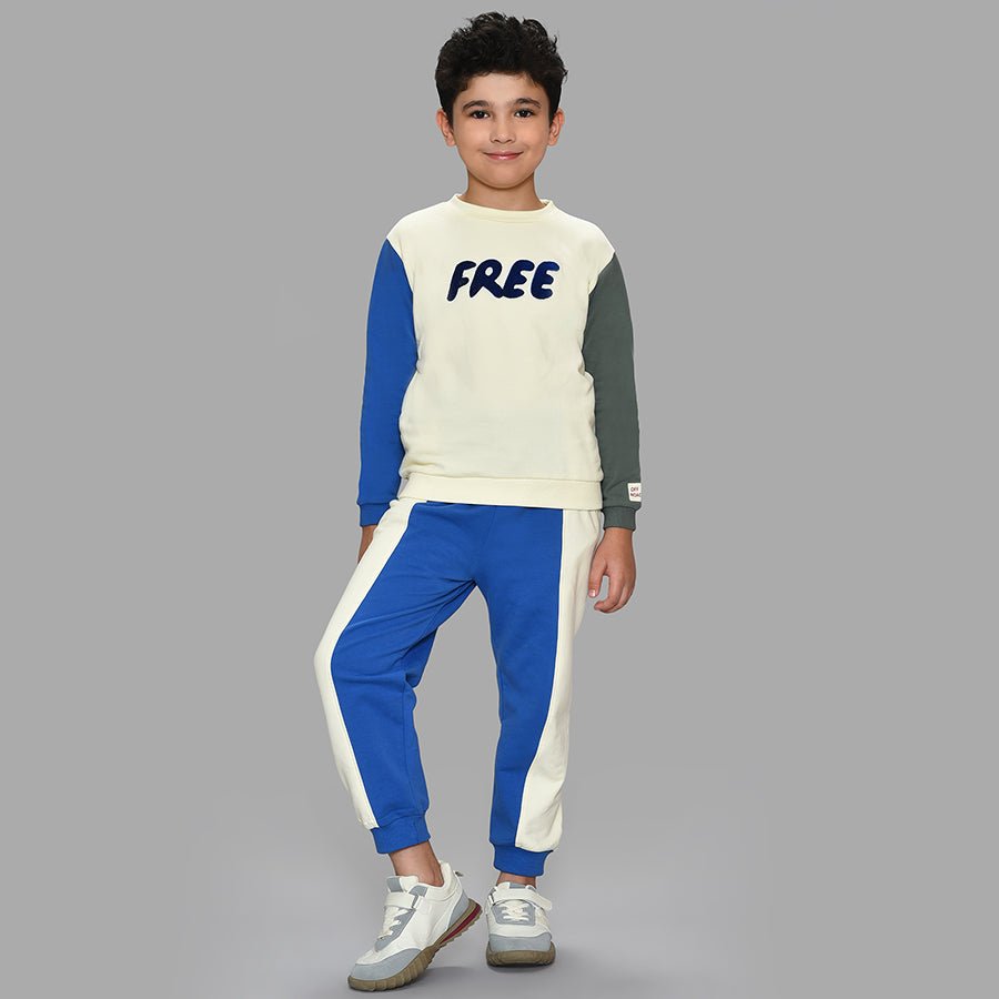 Adventure Free Embroidered Sweatshirt Set Sweatshirt - Jogger Set 1