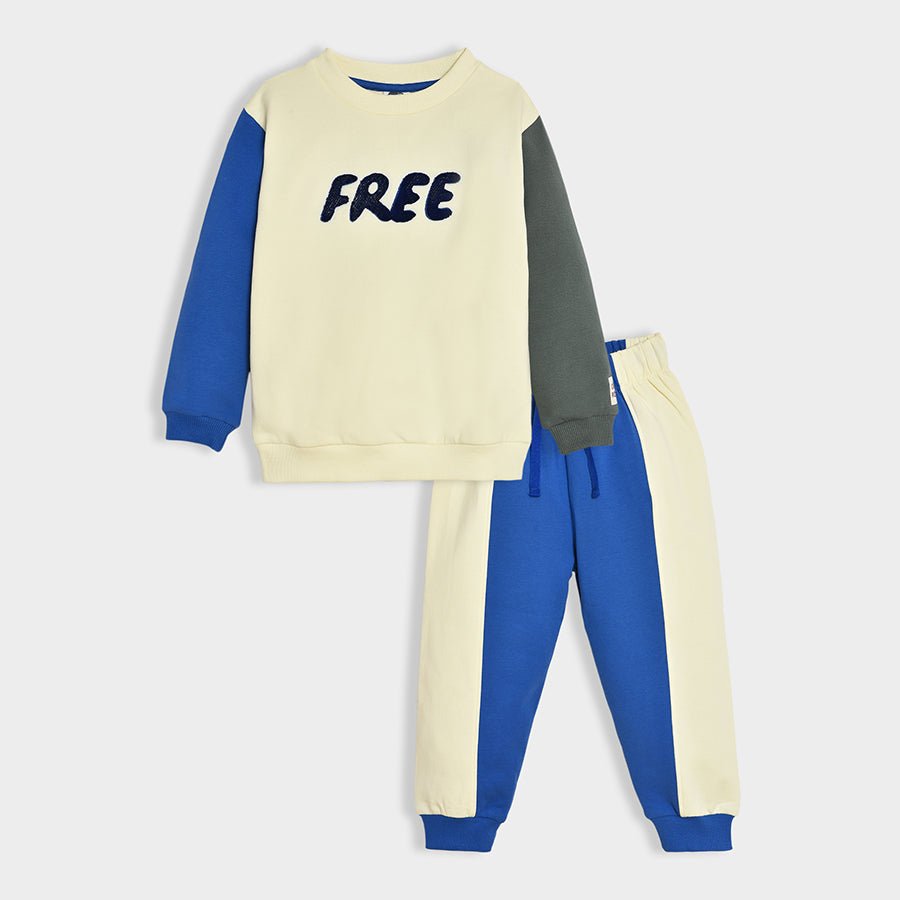 Adventure Free Embroidered Sweatshirt Set Sweatshirt - Jogger Set 1