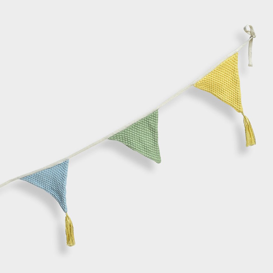 Bloom Popcorn Knitted Bunting Bunting 4