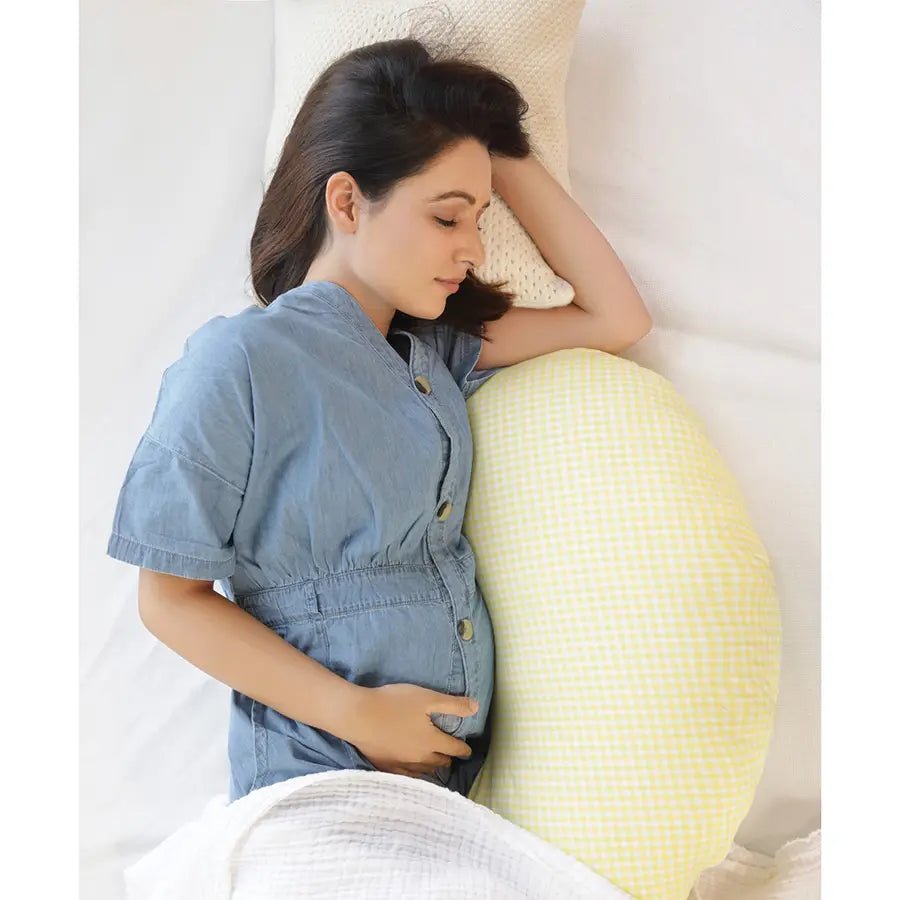 Gingham Contour Pregnancy Pillow - Pregnancy Pillow