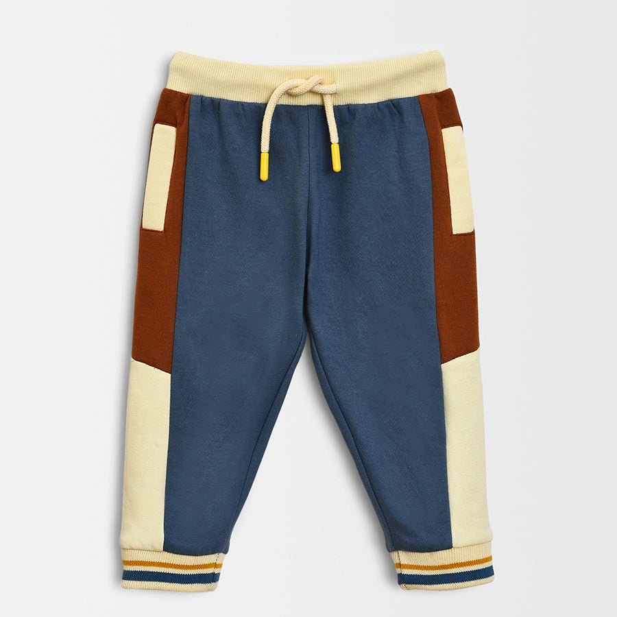 Peanuts Fleece Sweatshirt with Pyjama Set for Kids Clothing Set 8