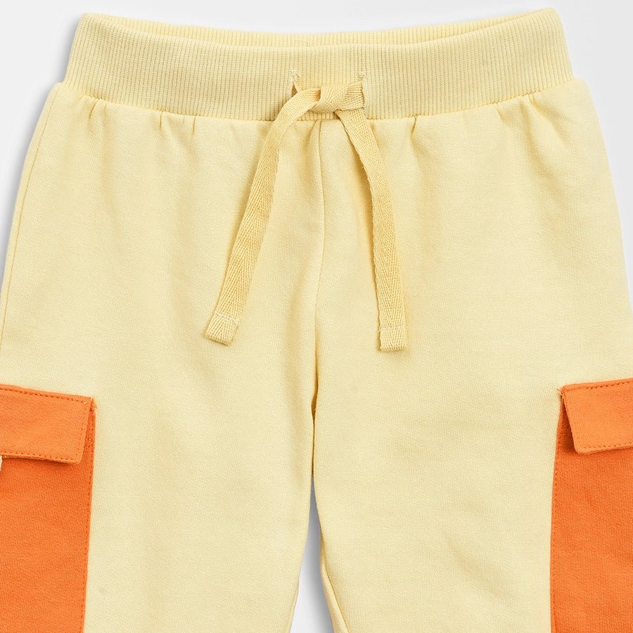 Peanuts Printed Cargo Pants for Boys Jogger 4